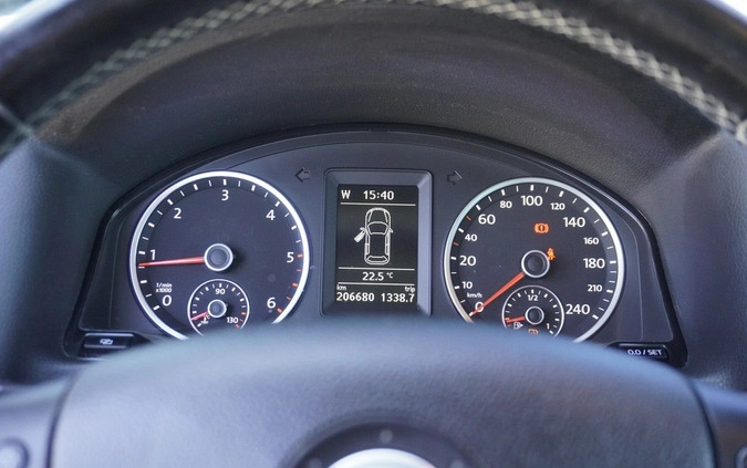 Volkswagen Tiguan cena 38999 przebieg: 206600, rok produkcji 2009 z Węgrów małe 379
